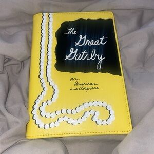 Kate Spade Yellow and Black Great Gatsby Book Cover